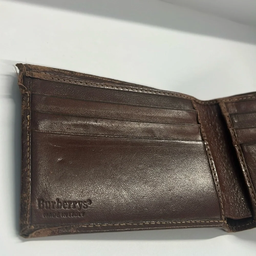 Burberry Vintage Bifold Wallet Nova Check Brown
